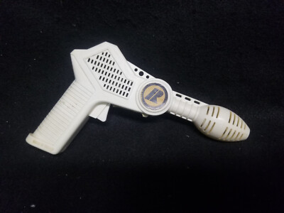 VINTAGE 1970'S ASTRO BEAM SPACE RAY GUN LASER PISTOL GREAT