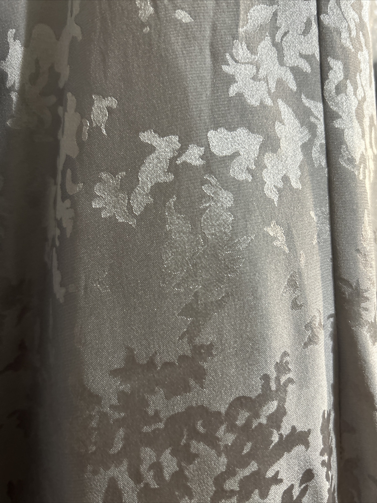 Silk Studio By Claude Bennett Silver/Gray Long Sl… - image 5