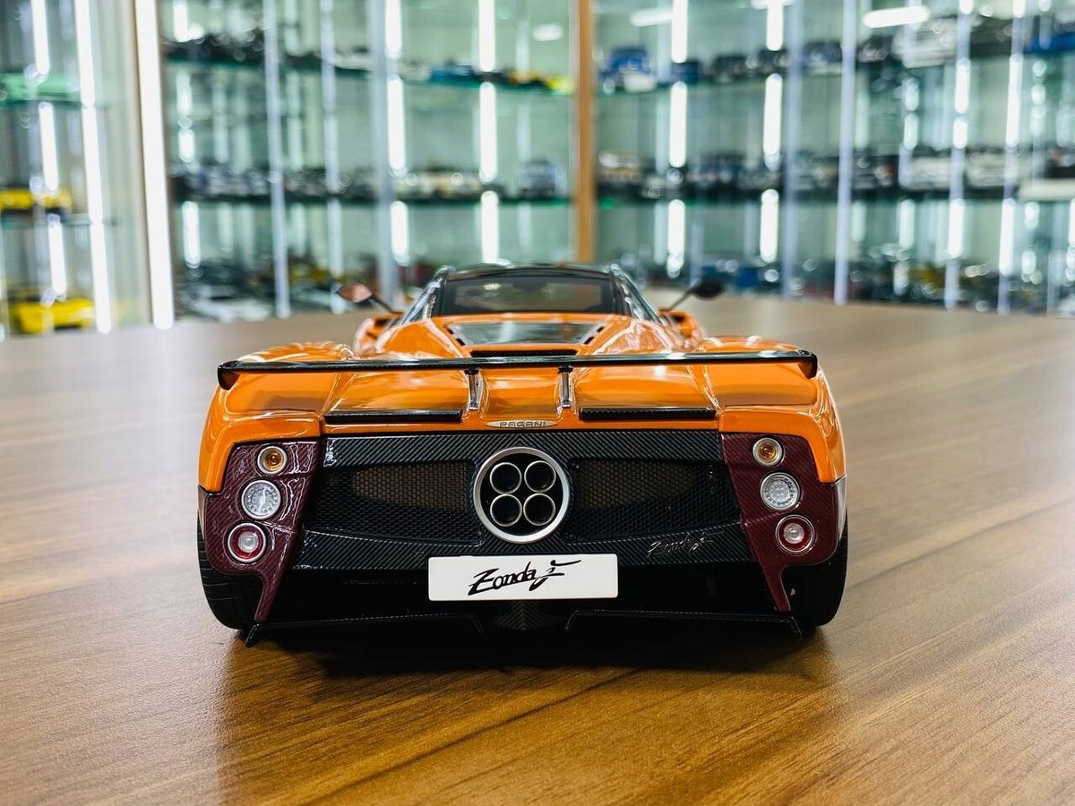 1/18 Diecast Model Almost Real Pagani Zonda F - Orange (Full 1/18 Diecast Model Almost Real Pagani Zonda F - Orange (Full
