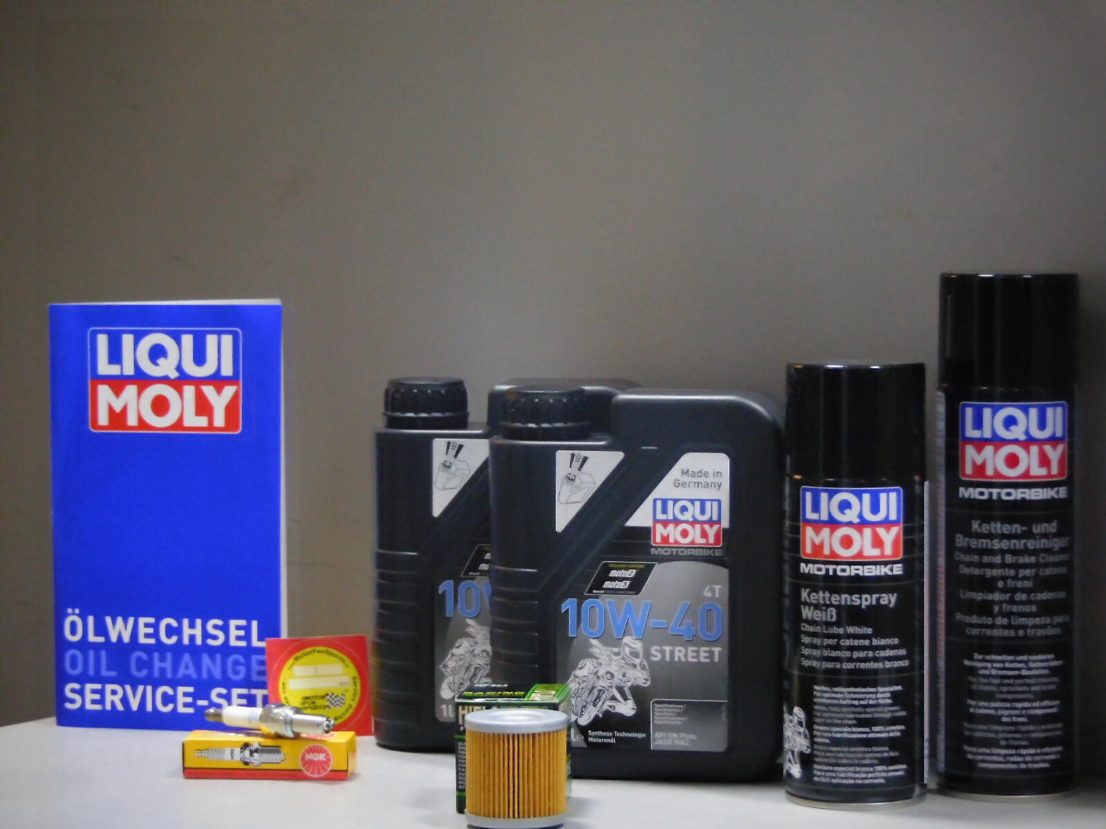 Maintenance Set Derbi GPR 125 Oil Filter Spark Plug Service Inspection