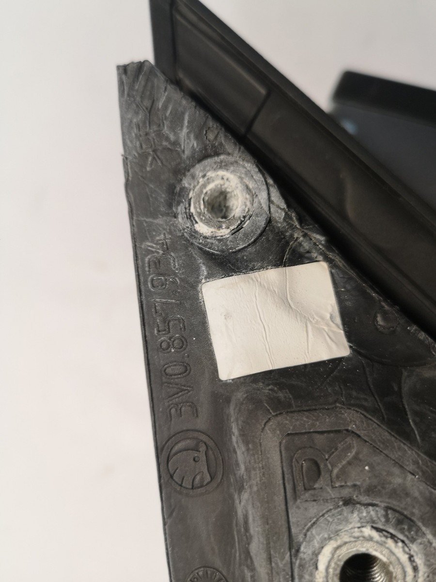 SKODA SUPERB III 3V3 Right Side Wing Mirror 3V0857934 1.6 Diesel 