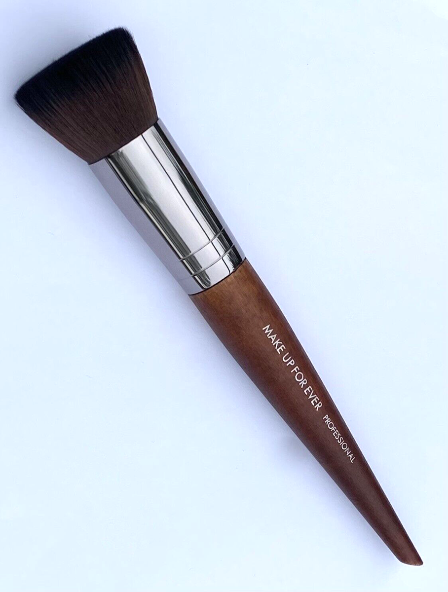 Make Up For Ever 154 | Dense Blending Buffing Flat Top Makeup