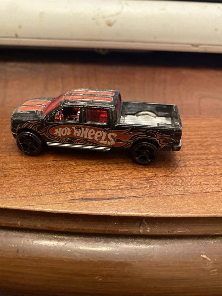 HOT WHEELS VHTF 2009 NEW MODEL SERIES 2009 FORD F-150 LOOSE - Image 3 of 4