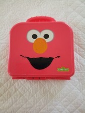 ELMO On The Go alphabet case and letters
