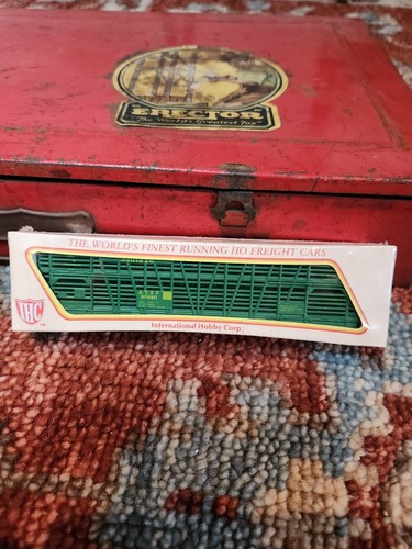 VAGÓN DE CARGA IHC HO DOBLE PISO SANTE FE ATSF 80680. ¡NUEVO EN CAJA!! | Zustand: New