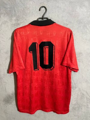 Umbro Vintage Jersey Football Shirt Red Black Polyester Trikot