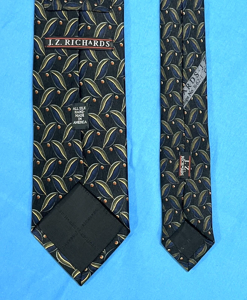 Gravata masculina JZ RICHARDS preta/multi impressão folha/pontos feita nos EUA 100% SEDA GRAVATA - Imagem 3 de 3