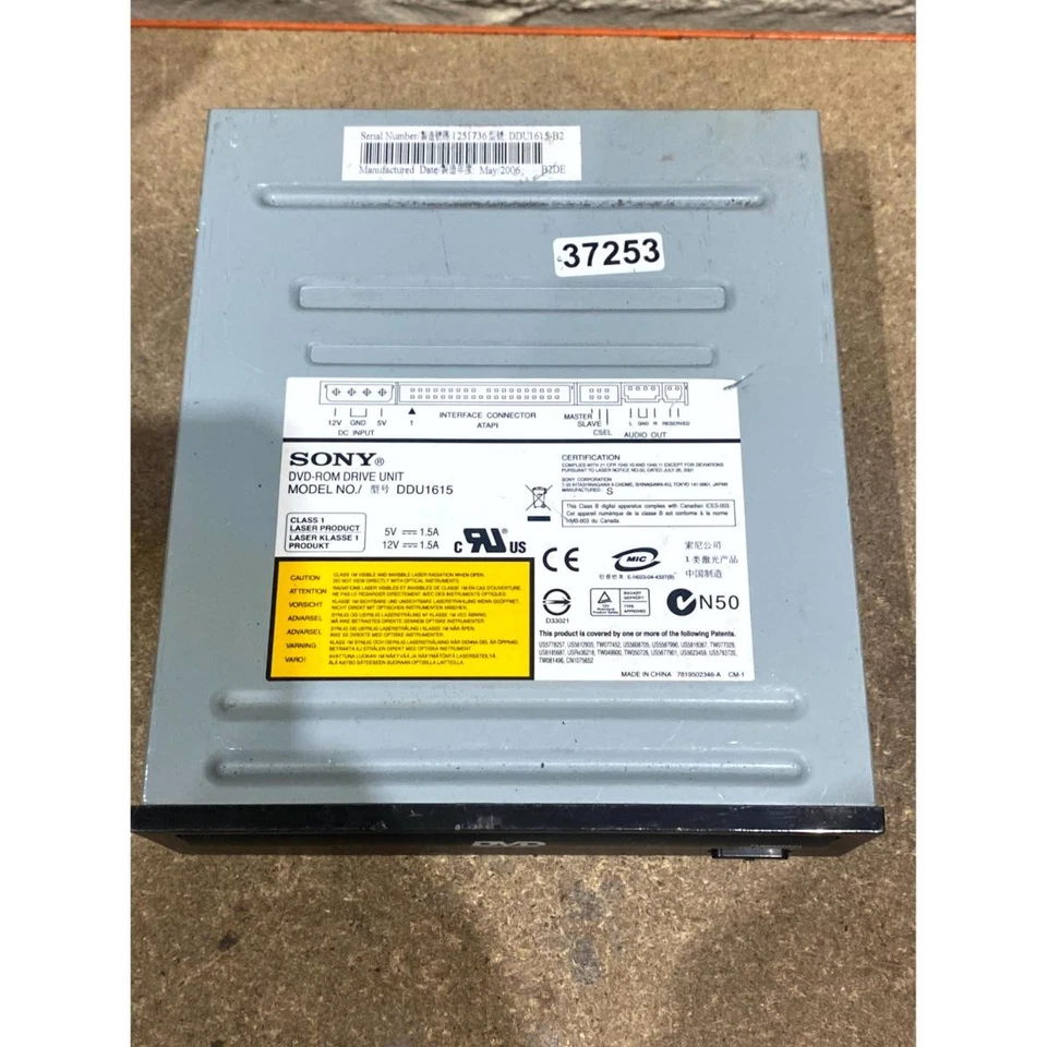 Sony DDU1615 DVD-ROM Internal Desktop Drive Unit Black ATAPI 12-Volts 1.5-Amp - Image 2 of 4