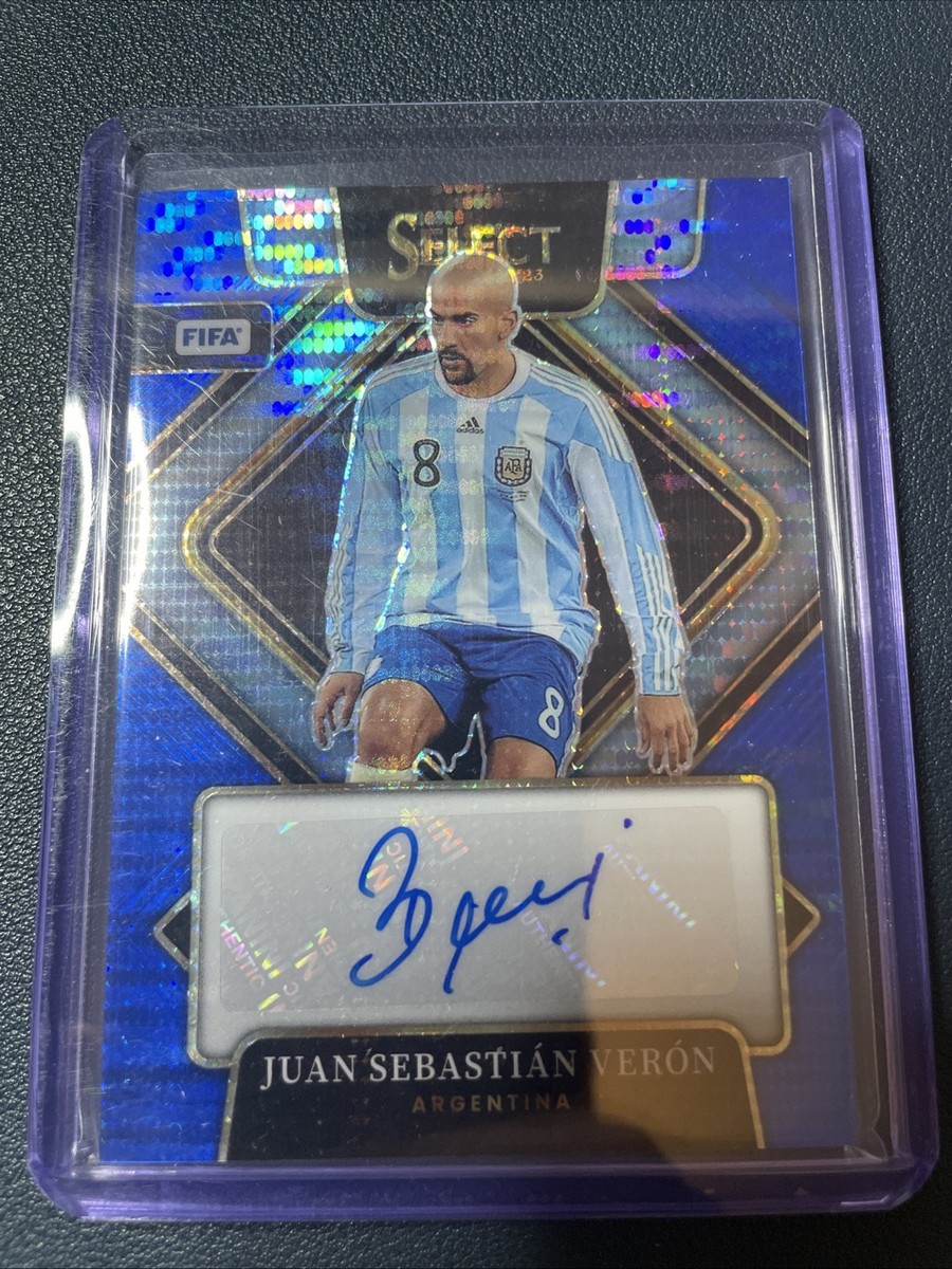 鹿12　JUAN SEBASTIAN VERON オートカード 2022-23 Panini Select FIFA Signatures Blue Pulsar Juan Sebastian