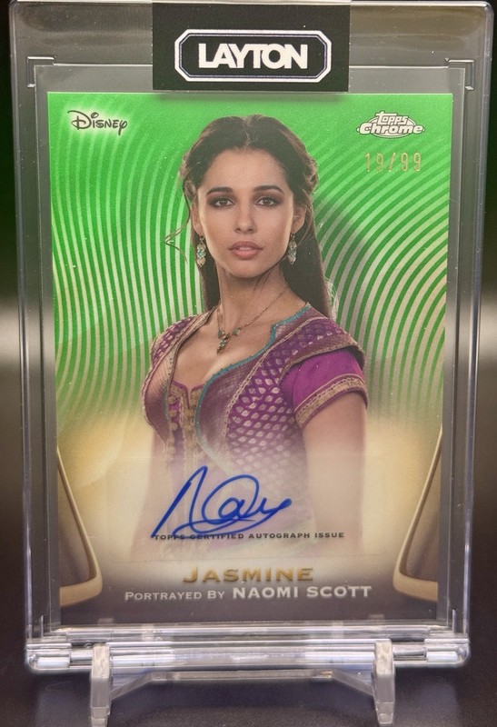2025 Topps Chrome Disney Jasmine Auto By Naomi Scott Green Refractor SP /99