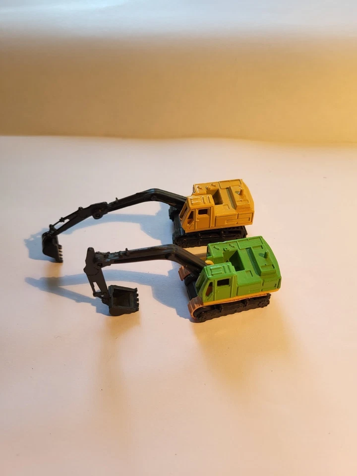 2 Bagger, Hersteller unbekannt Maßstab ca 1:120 (ca. Spur TT) #25