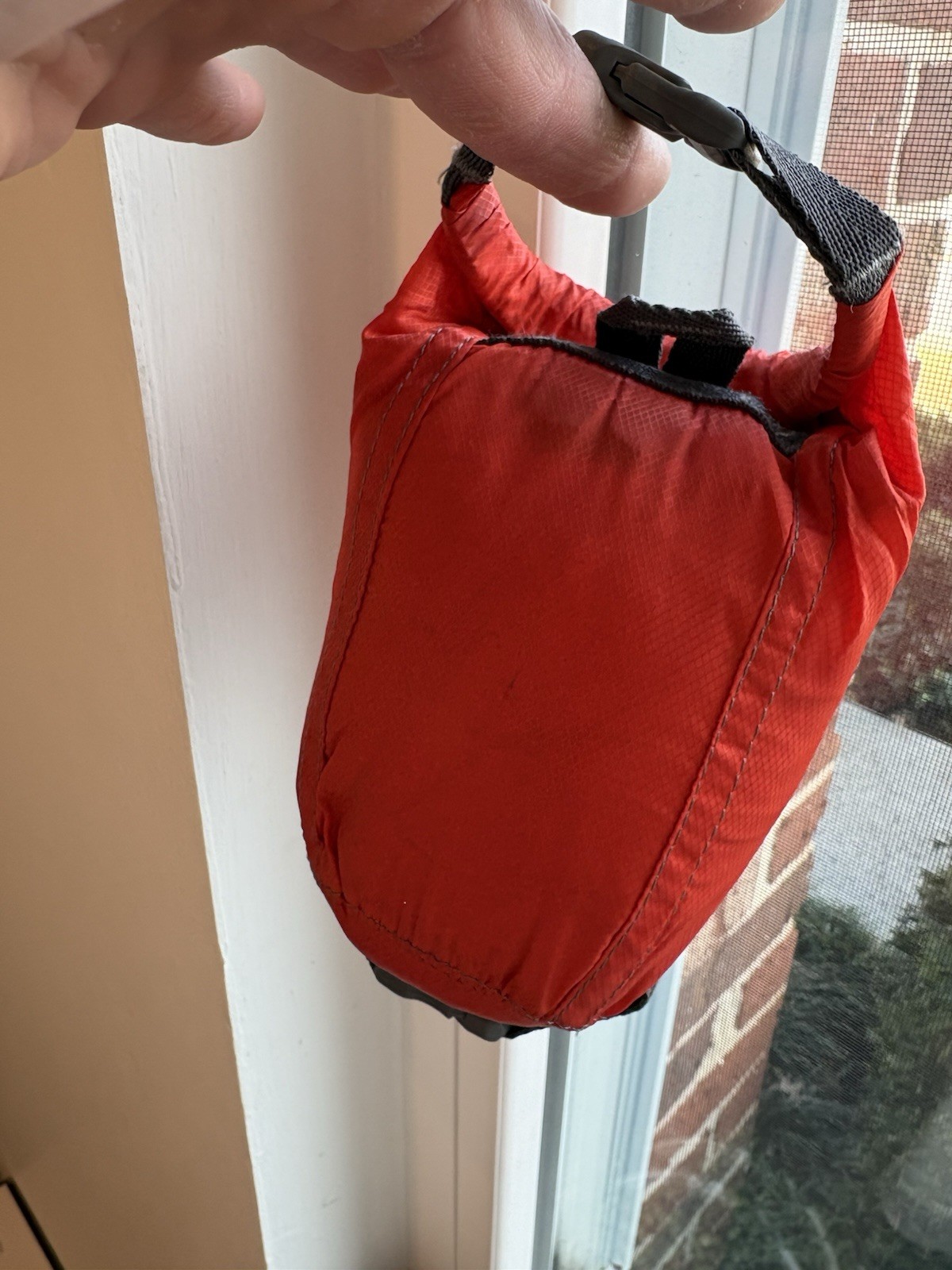 Kammok Roo Single Hammock Red Camping Backpacking Made From Recycled Fabric