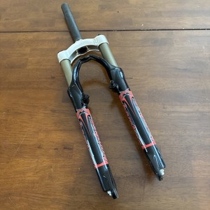 マルゾッキ　ボンバー　888 サスペンションフォーク　ダブルクラウン NOS Marzocchi Bomber 888 VF Downhill Fork: 2005 - 200mm - Black