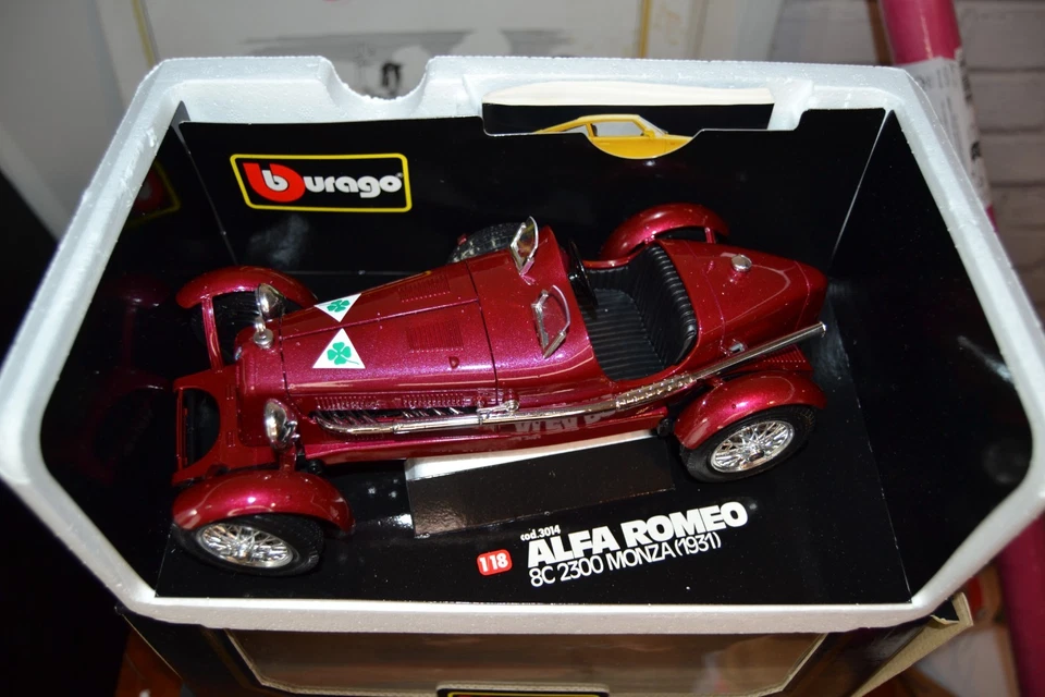 BURAGO 1/18 ALFA ROMEO 8C 2300 MONZA 1931 Ref: 3014 TBE - Photo 2/4
