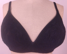 Vintage Warner's 01299 Black Nylon Lace Cup Wireless T Shirt Bra Size 38 C. 27