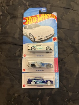 2022/24 Hot Wheels  95 Mazda RX-7 Trio, All 3 Different, 1/64 scale casting