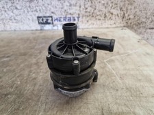 Pompe à eau Audi Q3