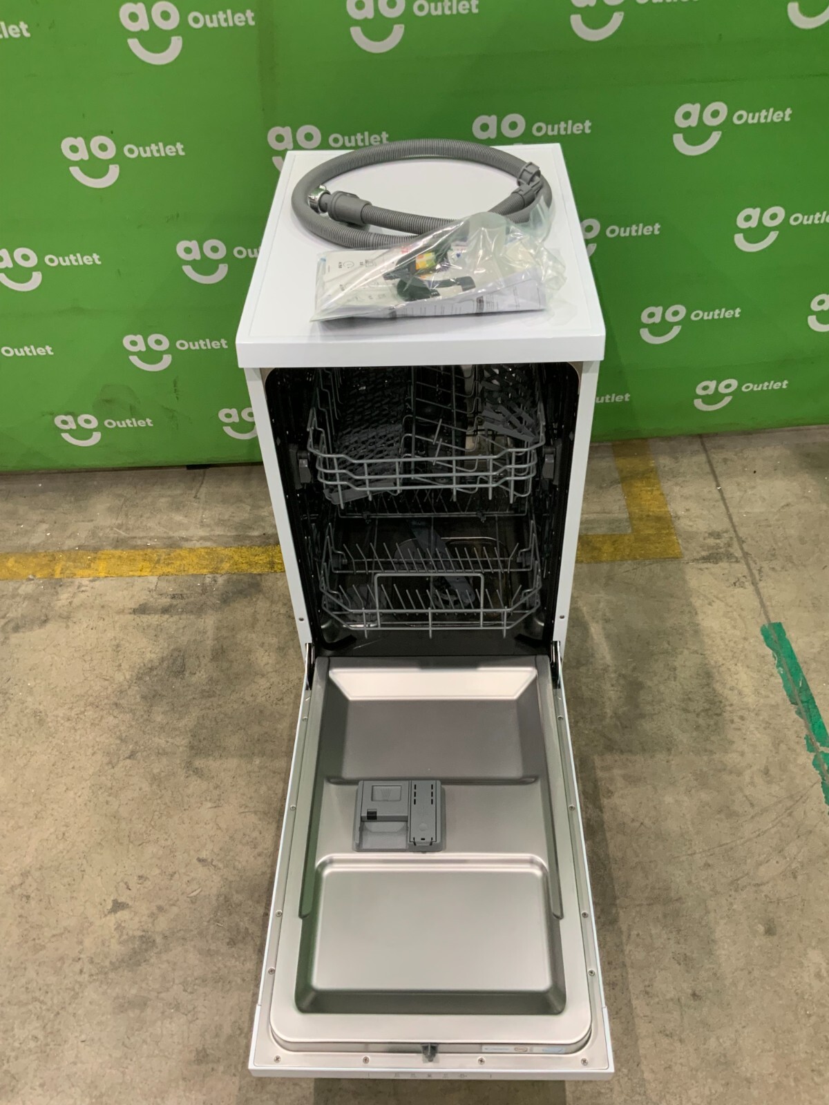 Candy Slimline Dishwasher White E Rated CDPH2L1049W LF75818 eBay