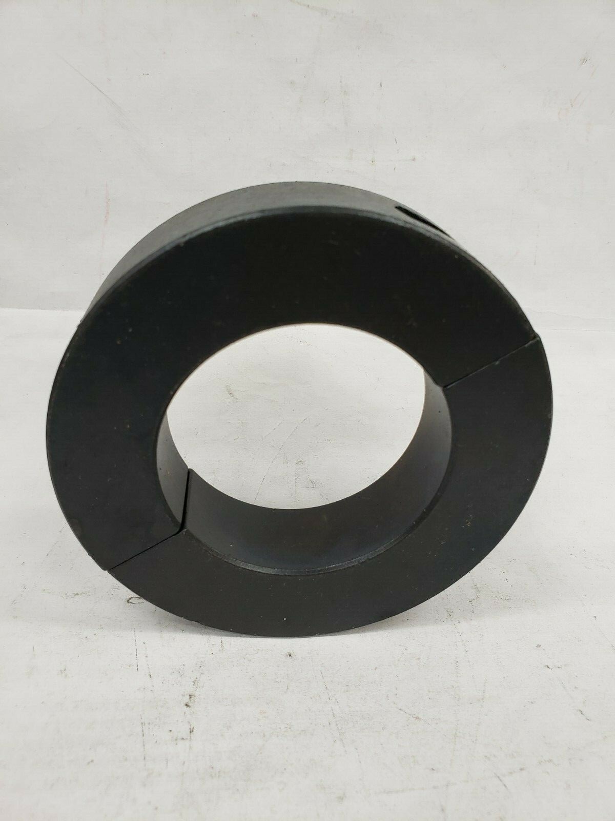 Stafford 2L208HD 2-Pc Split Clamp-Type Shaft Collar, 2-1/2" Inside Dia, Steel