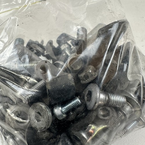 Kawasaki Ninja Z1000SX ZX1000 2015 Mixed bag random nuts & bolts from dismantle - Picture 3 of 7