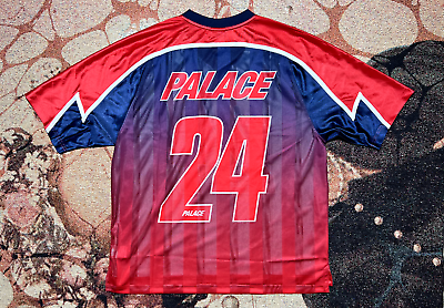 Palace Meshy Stripe Football Jersey Red/Navy Size Large Palace Meshy Stripe Football Jersey Red/Navy Size Large