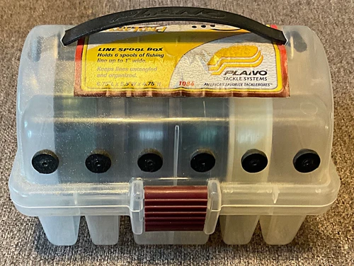 Caja de carrete de línea de pesca Plano - Tiene capacidad para 6 carretes de hasta 1" ~4 carretes incluidos~ - Foto 1 de 7