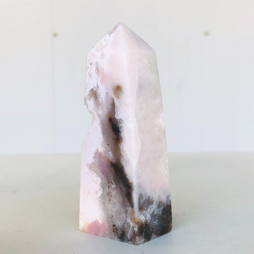 112g Natural Pink Chalcedony Agate Quartz Crystal Obelisk Wand PointHealing S850 - Picture 6 of 14