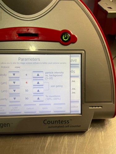 Emocitometro automatico contatore celle Invitrogen Countess con alimentatore C10281 - Foto 9 di 17