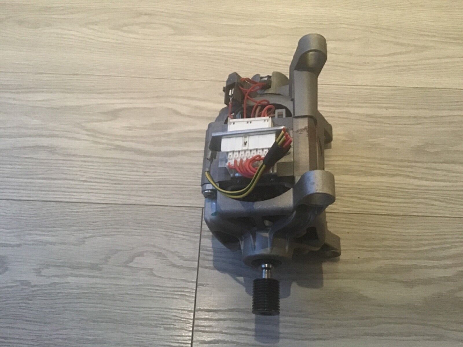 Bild 1 von 4