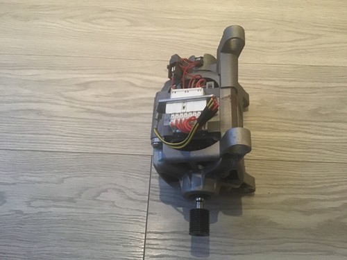 Hoover Waschmaschinenmotor ausgebaut aus einer 9kg 1600 U/min Maschine