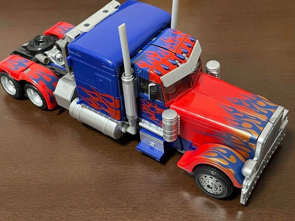 Transformers MB-11 Movie 10th Anniversary Optimus Prime ActionFigure Takara Tomy - Image 2 of 4