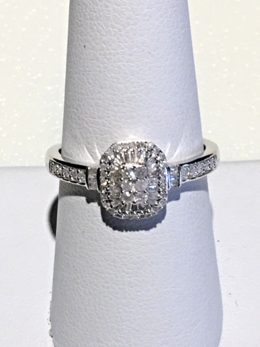 NWT WHITE DIAMOND RING SIZE 8 (0.35 CTW) CLUSTER 925 STERLING SILVER