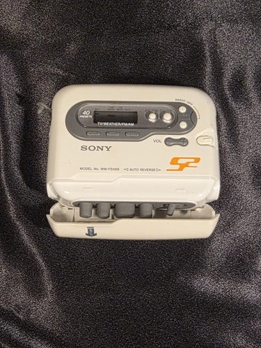 Vtg Sony WM-FS566 Walkman AM/FM Radio Cassette Tape Player  Working