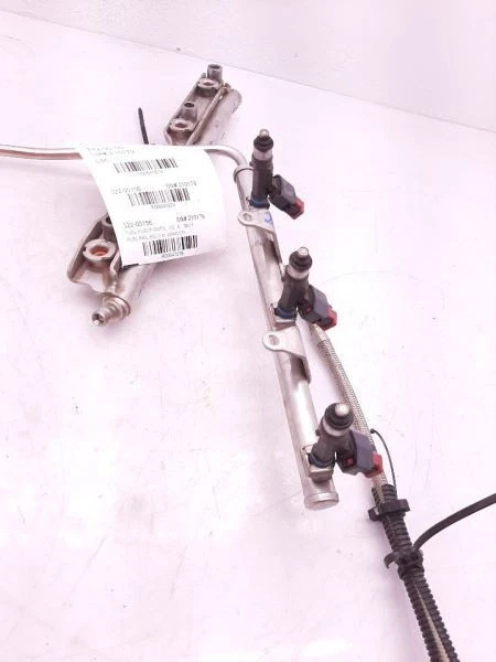 Inyección de riel de combustible 3,5 L para Ford Flex 2009 7T4Z9F593B Foto 3 de 4