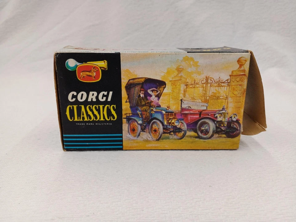 CORGI Classics 900 1927 Bentley 3-Litre Le Mans Team Car Vintage Diecast Model - Image 2 of 4