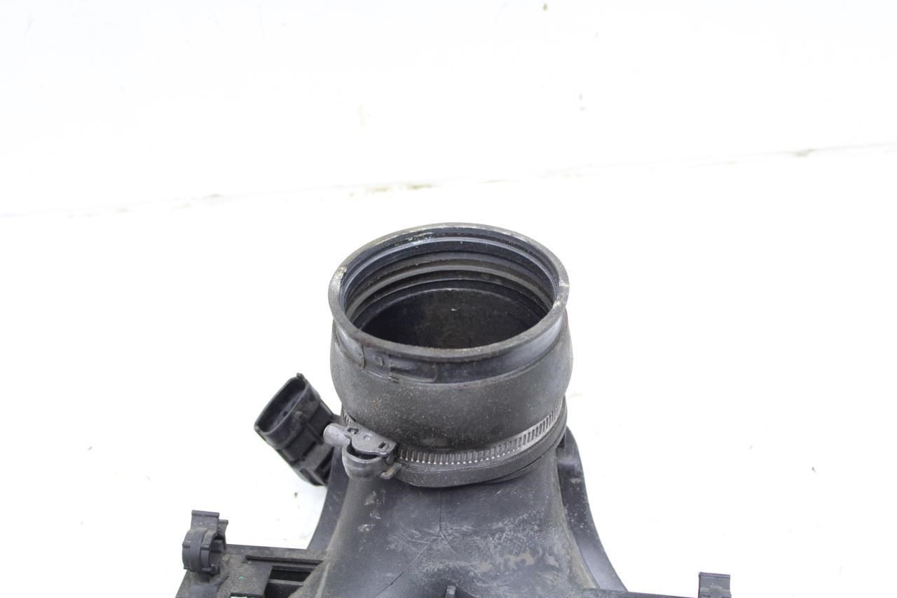 2014-2020 Maserati Ghibli 3.0L Engine Air Intake Duct Tube Hose 670001350 OEM