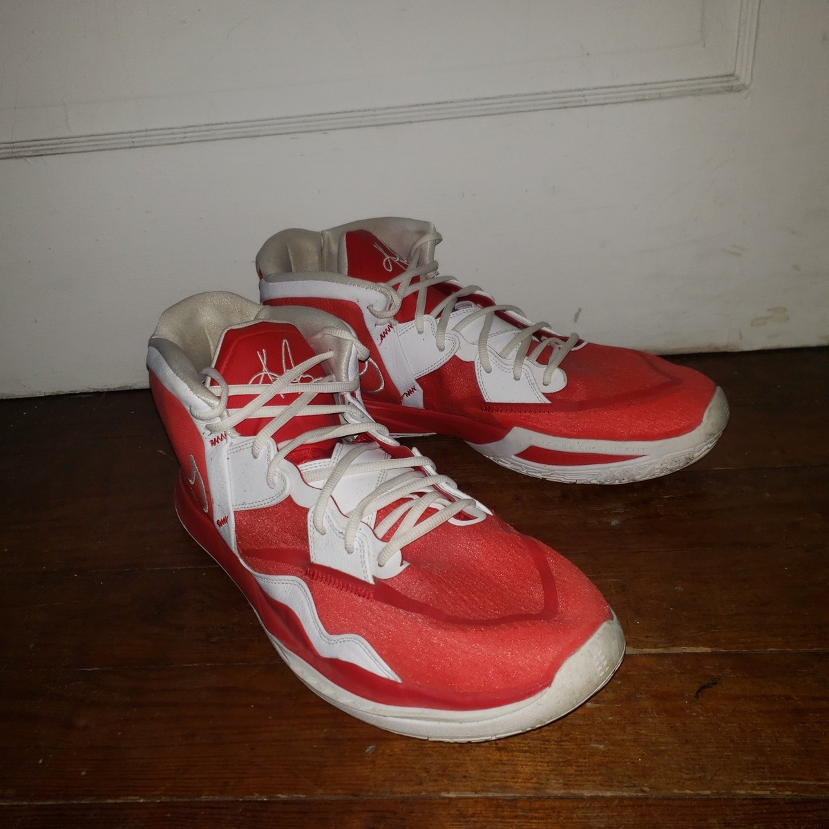 Nike Kyrie Infinity University Red White Basketball Shoes 
