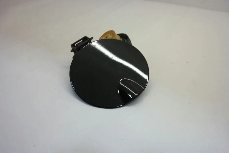 Dodge Journey 2009 puerta de llenado de combustible negra  Foto 3 de 4