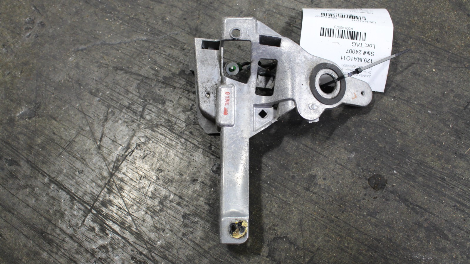 Maserati GranCabrio, LH Inner Door Handle Bracket,  Used, P/N 82386000