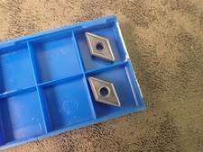 ATI Stellram 30526 DNMG150612E-4E / DNMG433A-4E SP0819 Inserts 2 Pack (BN82)
