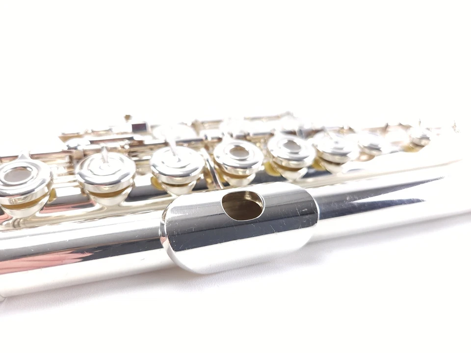 Flauta Yamaha 382 (~362) cabeza plateada intermedia pie B agujero abierto reacondicionada+ Foto 3 de 4