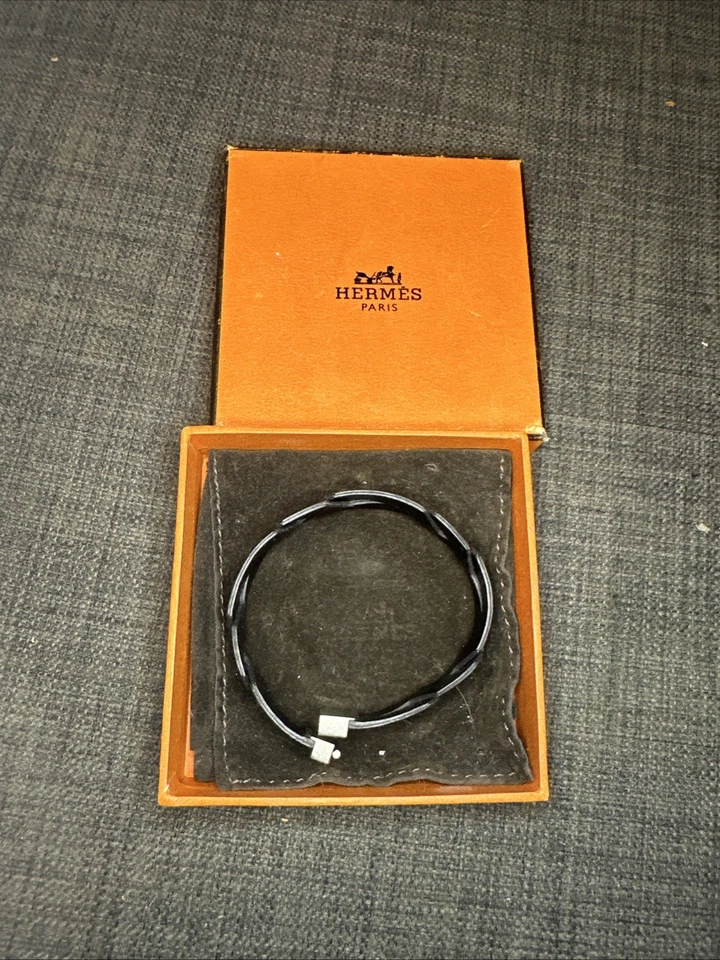 Pulsera Hermes de cuero negro Foto 4 de 4