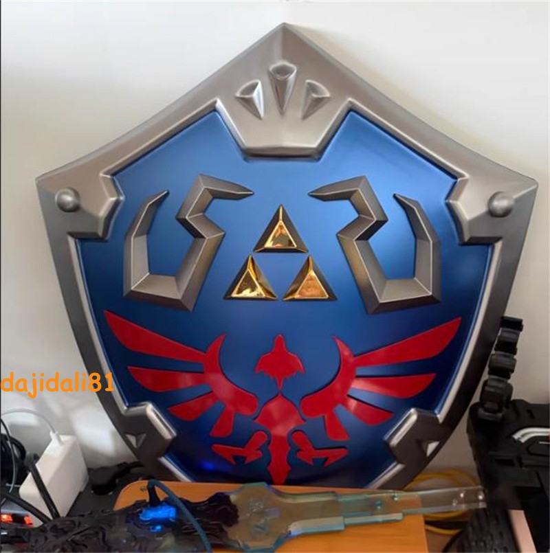 Figura Modelo The Legend of Zelda Hylian 1:1 Metal Shield Tears of the Kingdom