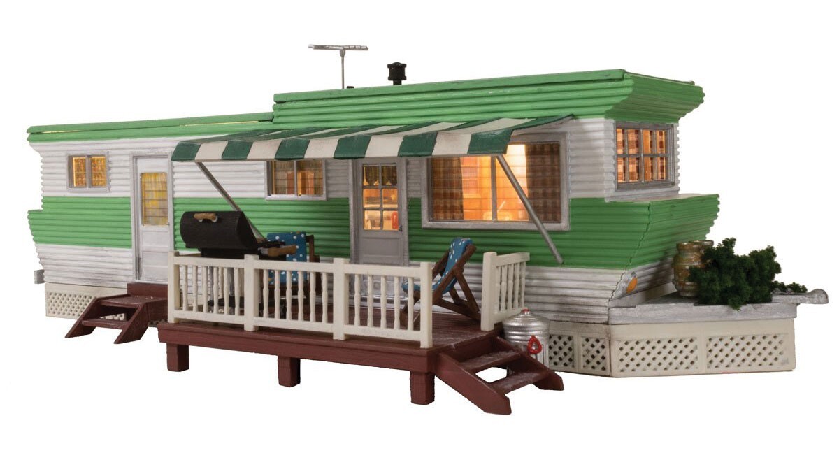 Track 0 - Woodland Grillin' & Chillin' Trailer with Lighting - 5861 Neu