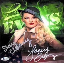 WWE LACEY EVANS HAND SIGNED  AUTOGRAPHED 8X10 PHOTO WITH PROOF & BECKETT COA 2