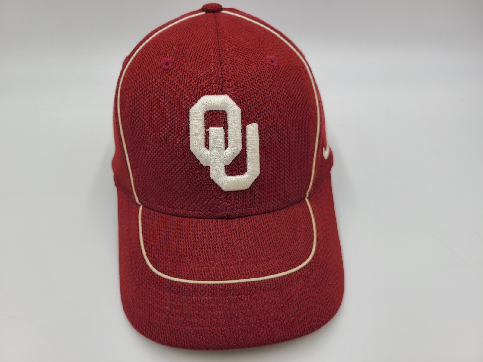 Oklahoma Sooners Nike Dri-Fit Adjustable NCAA Hat for Men and Women