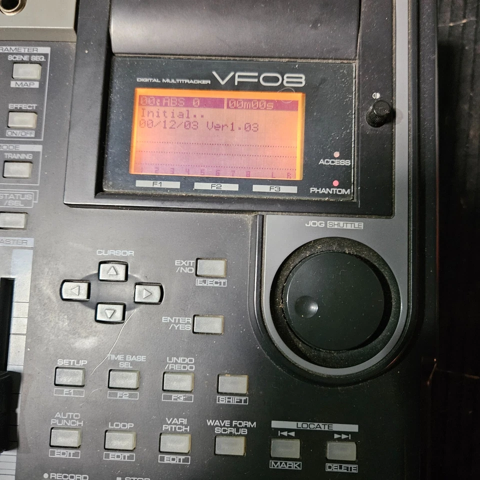 Fostex VF08 Digital Mulitracker 8 Track 18W Recorder - Image 2 of 4