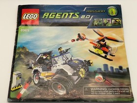 LEGO Agents 8969 4-Wheeling Pursuit, Agent Chase & Dr. D. Zaster + Helicopter