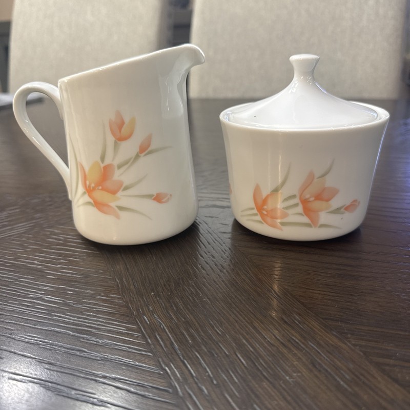 Vintage Corelle Peach Floral Sugar and Creamer Set