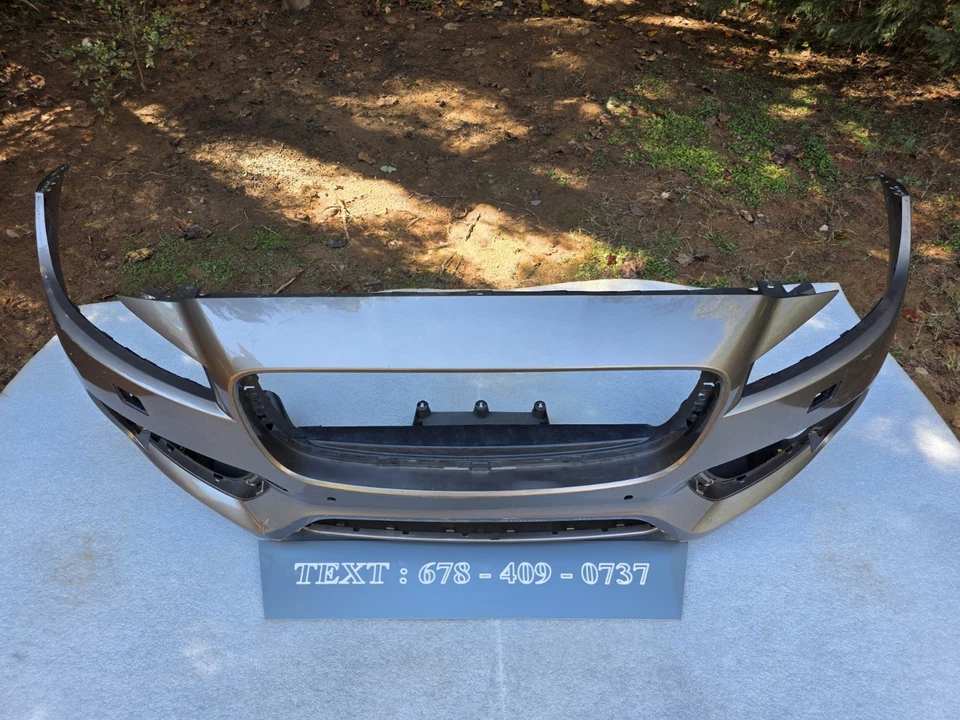 Cubierta de parachoques delantero Jaguar F-Pace S R-Sport 2017-2020 OEM HL8M-17F003 sin envío Foto 2 de 4